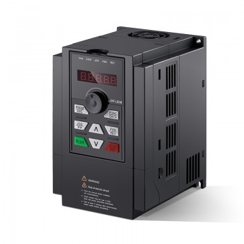 BD600-Serie VFD Frequenzumrichter 2HP 1.5KW 7A Ein-/Dreiphasig 220V Antrieb mit Variabler Frequenz