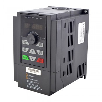 BD600-Serie VFD Frequenzumrichter 2HP 1.5KW 7A Ein-/Dreiphasig 220V Antrieb mit Variabler Frequenz