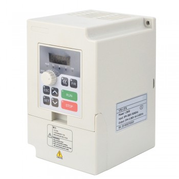 VFD Frequenzumrichter 1,5kW 2 PS 4A 380V Motorumrichter mit Variabler Frequenz für Spindelmotoren