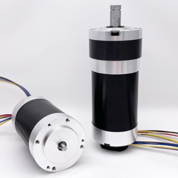 2 Stück BLDC-Getriebemotor GMP60-TEC56100, Ø60 mm, 12V / 24V, 200 kg·cm, 18–132W, mit Planetengetriebe