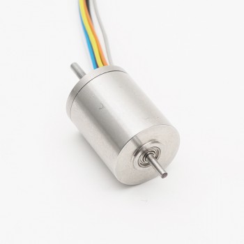 2 Stück bürstenloser, kernloser DC-Motor, 5V / 7,4V, 12 × 15 mm, 4 g·cm