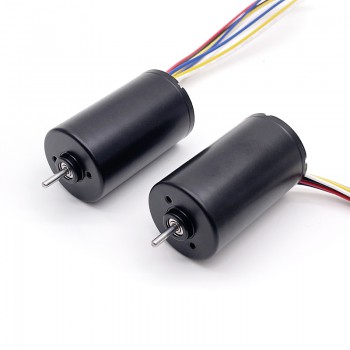2 Stück Brushless BLDC-Motor 12V / 24V, 150 g·cm, 28 × 47 mm, 3 mm Welle