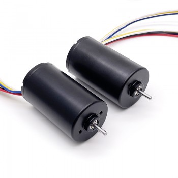 2 Stück Brushless BLDC-Motor 12V / 24V, 150 g·cm, 28 × 47 mm, 3 mm Welle