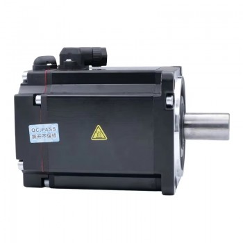 DC-Servomotor, 750W, 48V, 2,39 Nm, 3000 U/min, mit 1024 Linien Magnet-Encoder, 80 × 80 mm