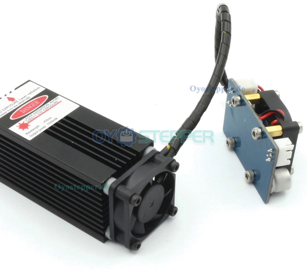 Fokussierbares blaues Lasermodul 5,5W 450nm 12VDC 1–3A für CNC Lasergravur Fokussierbares blaues Lasermodul 5,5W 450nm 12VDC 1–3A für CNC Lasergravur